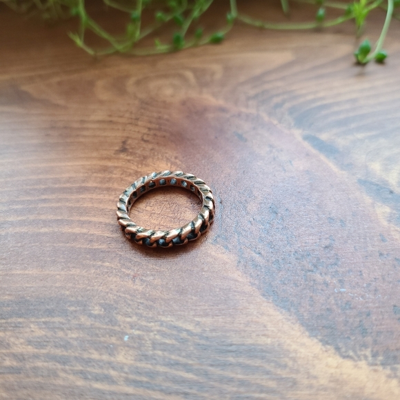 Braided ring - Picture 2 of 2